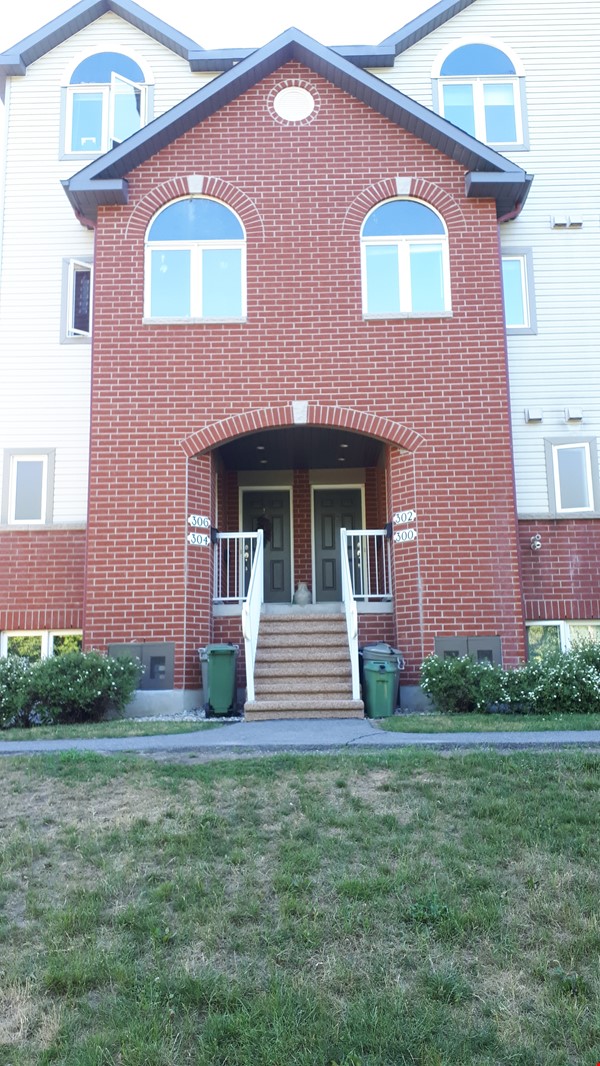 OffCampus Housing and Sublets near University of Ottawa