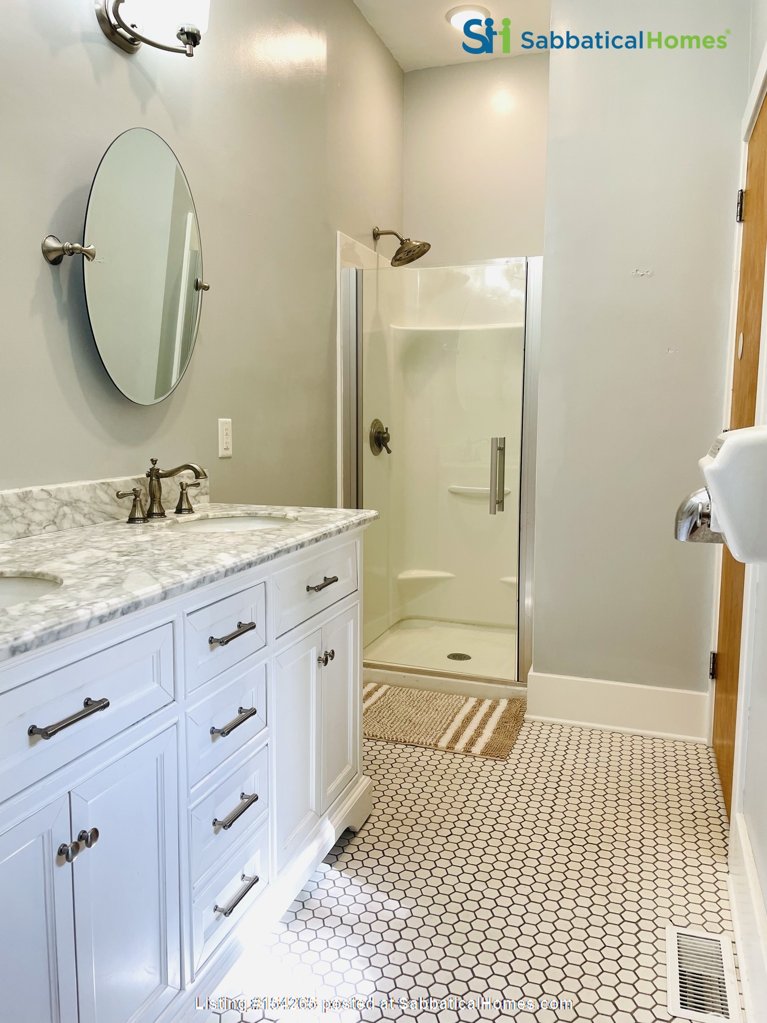 5 bedroom House for rent in Urbana listing 154265