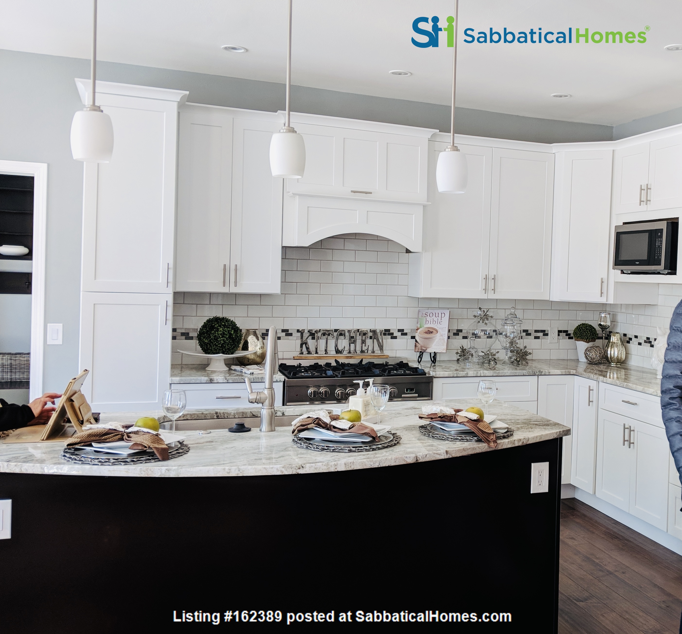 4 bedroom House for rent in Verona listing 162389