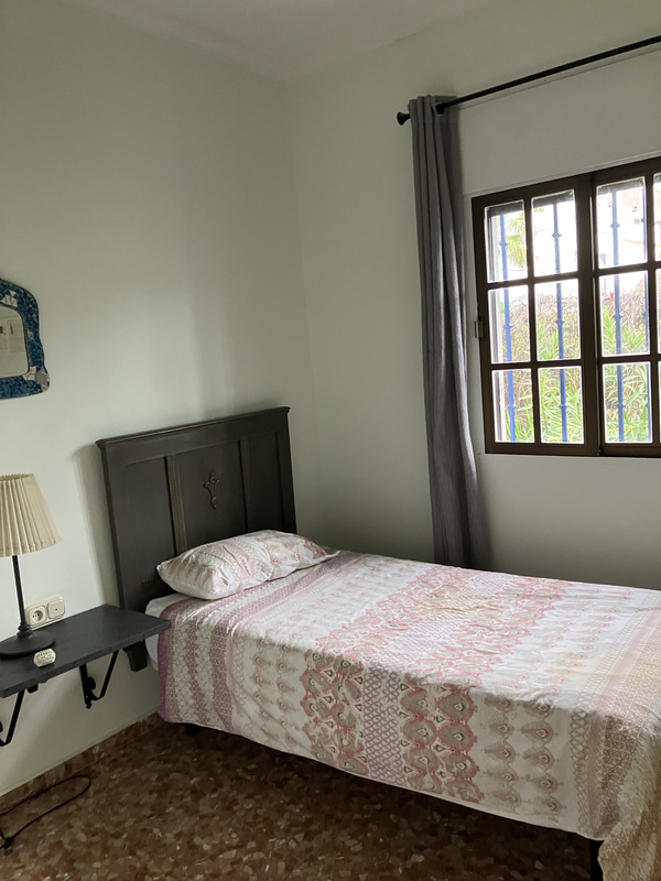 4 bedroom House for rent in Cádiz listing 162953