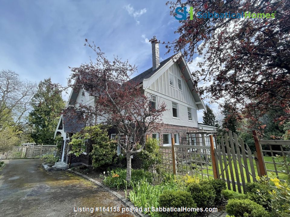 5 bedroom House for rent in Victoria listing 164158